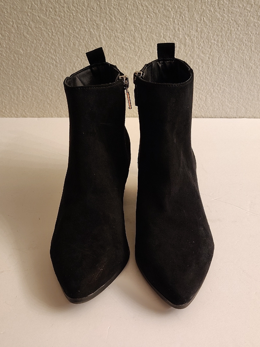 a new day Size 6.5 Black Suede-Look Ankle Booties with Side Zipper 5S X